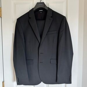 Express Extra Slim Black Suit